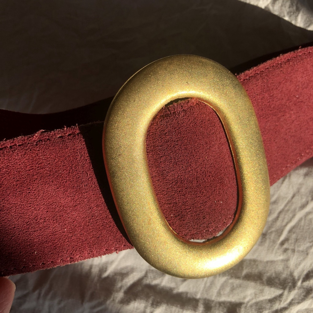 Vintage Milor red suede & Gold Stretch 80's statement belt SM